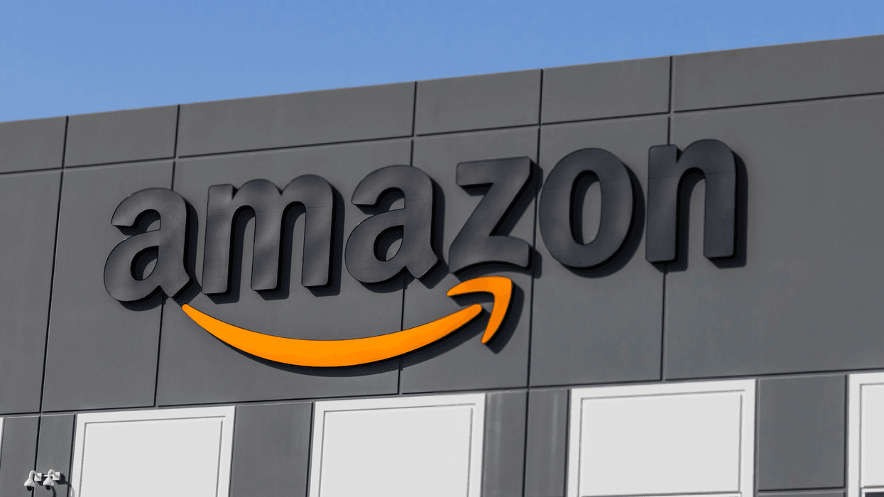 La façade d'un bâtiment Amazon.