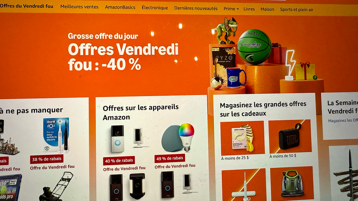 La plateforme de vente Amazon Canada pendant le Vendredi fou 2025.