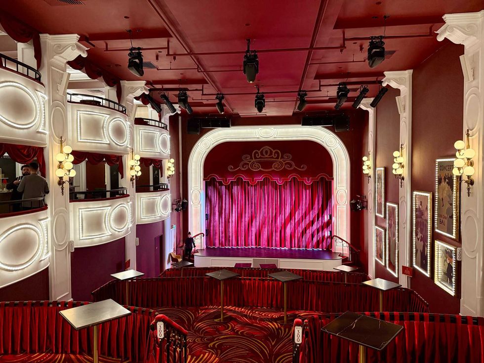 La salle de spectacle du Caf'Conc'.