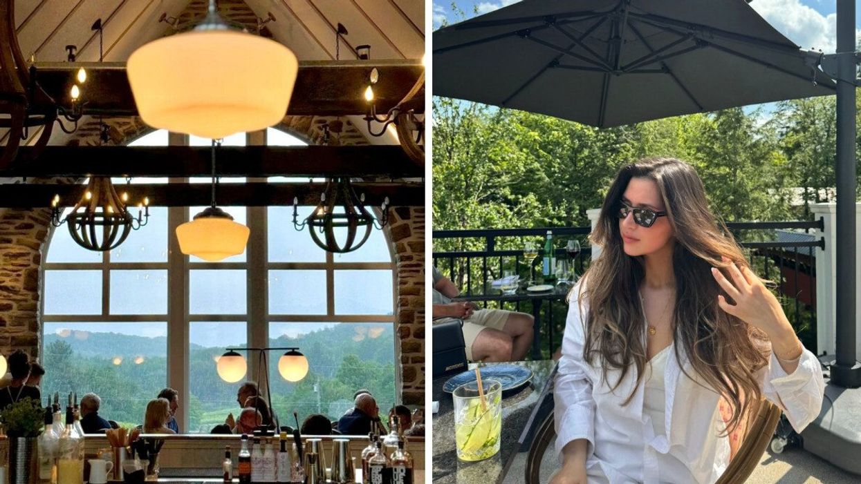La vue du restaurant sur le mont. Droite : Une femme sur la terrasse du Ôma.