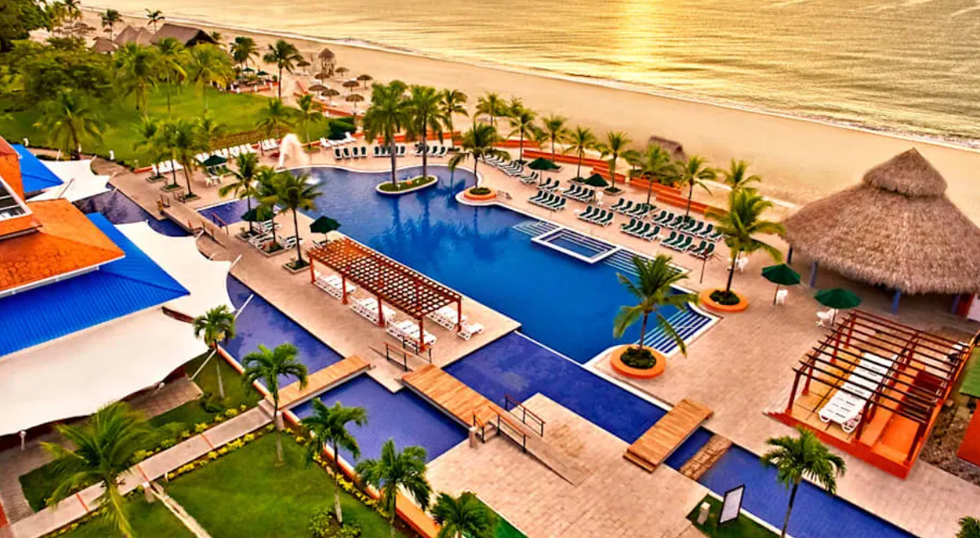 Le resort au bord de la plage du Grand Decameron Panama A Trademark Ai Rst au Panama.