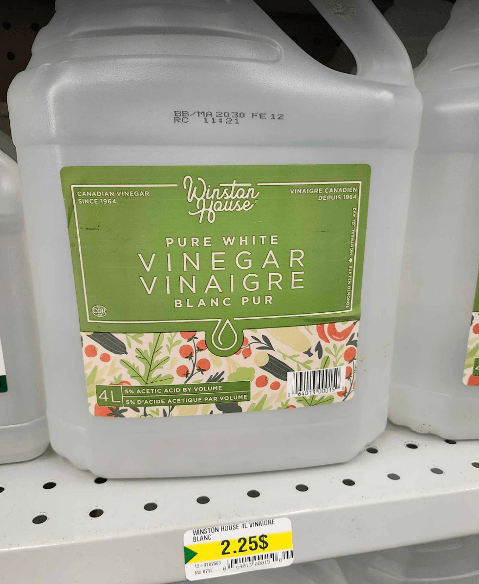Le vinaigre de la marque Winston House au Dollarama.