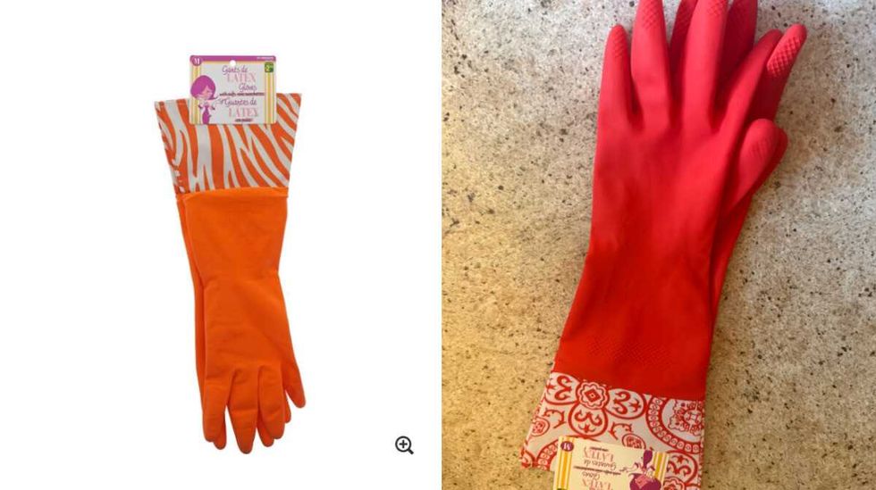 Les gants \u00e0 vaiselle de couleur orange vendus sur le site du Dollarama. Droite : Les gants \u00e0 vaisselle re\u00e7us, de couleur rouge.