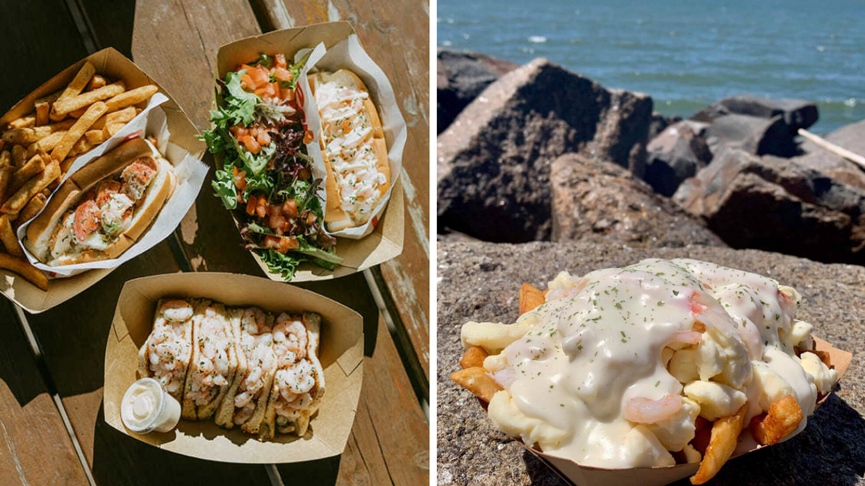 Les plats de fruits de mer d'un casse-croûte au Québec. Droite : Une poutine au bord de l'eau.