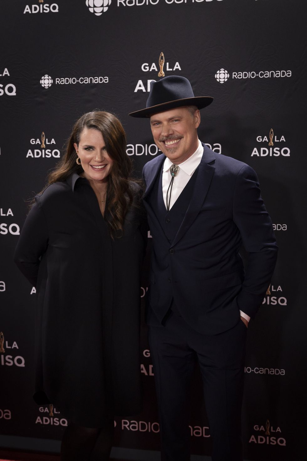 Marie-\u00c8ve Janvier et Jean-Fran\u00e7ois Breau  au gala de l'ADISQ 2023.