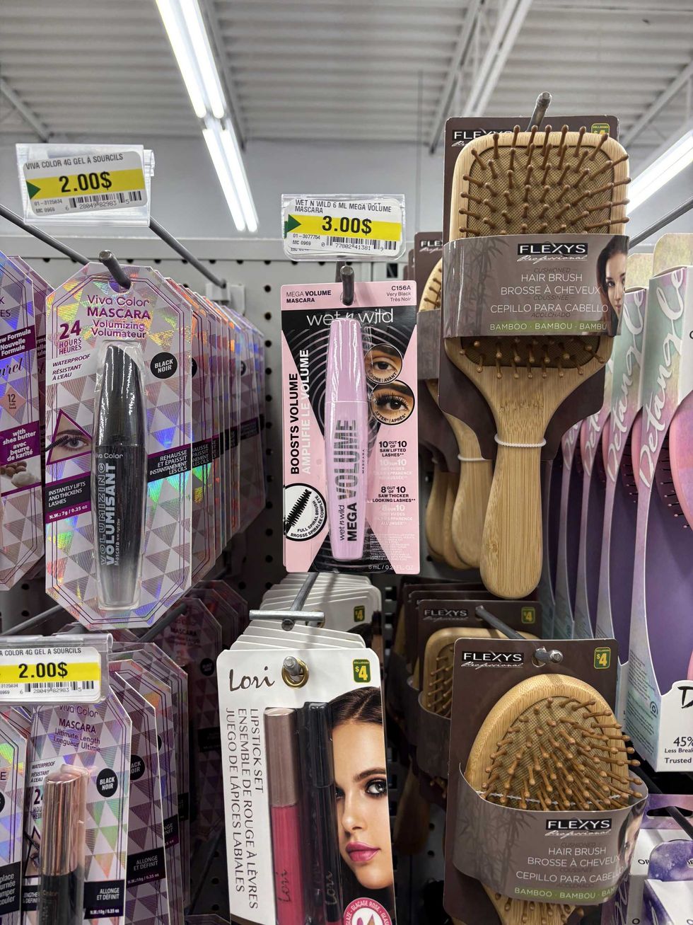 Mascara Wet n Wild sur les \u00e9tag\u00e8res du Dollarama.