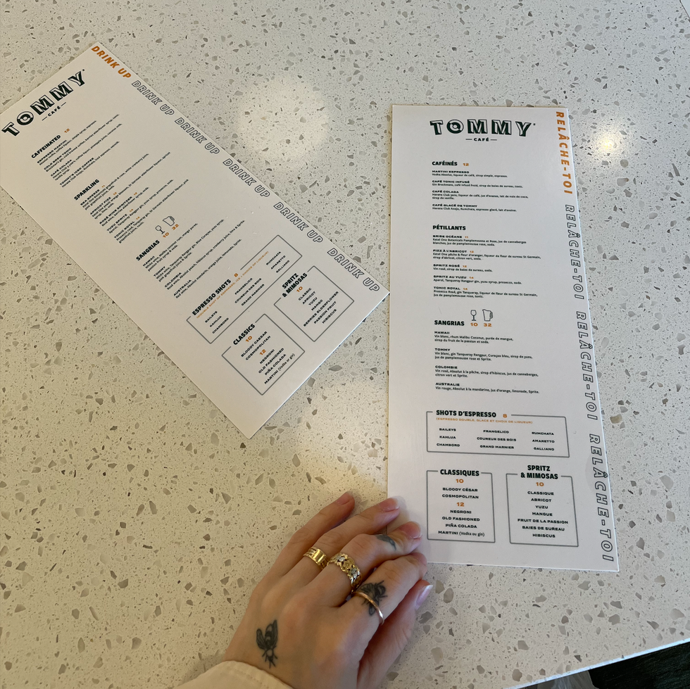 Menu cocktails au Tommy Caf\u00e9 de Pointe-Claire.