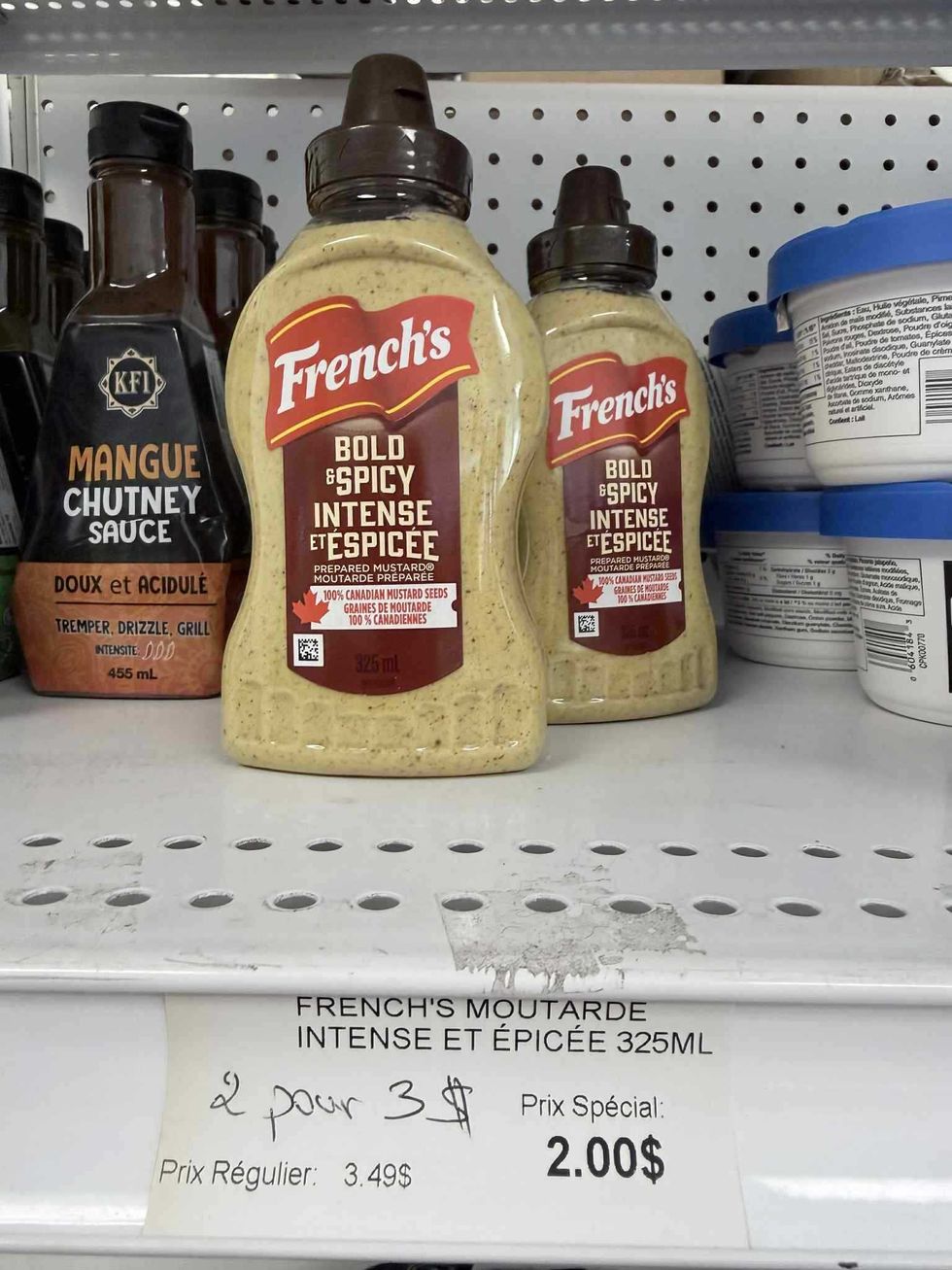 Moutarde de Dijon \u00e9pic\u00e9e French's en vente pour 2 $ au Supermarch\u00e9 SavePlus.