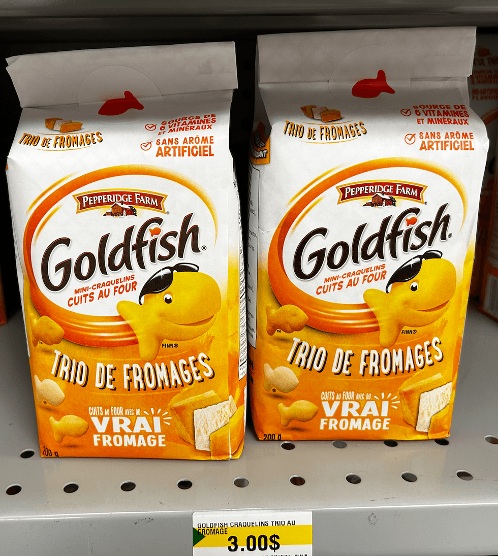 Pepperidge Farm - Craquelins cuits au four Goldfish, trio de fromages en vente au Dollarama de Ch\u00e2teauguay.