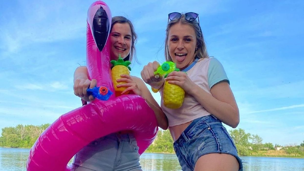Personnes à la plage de Verdun.