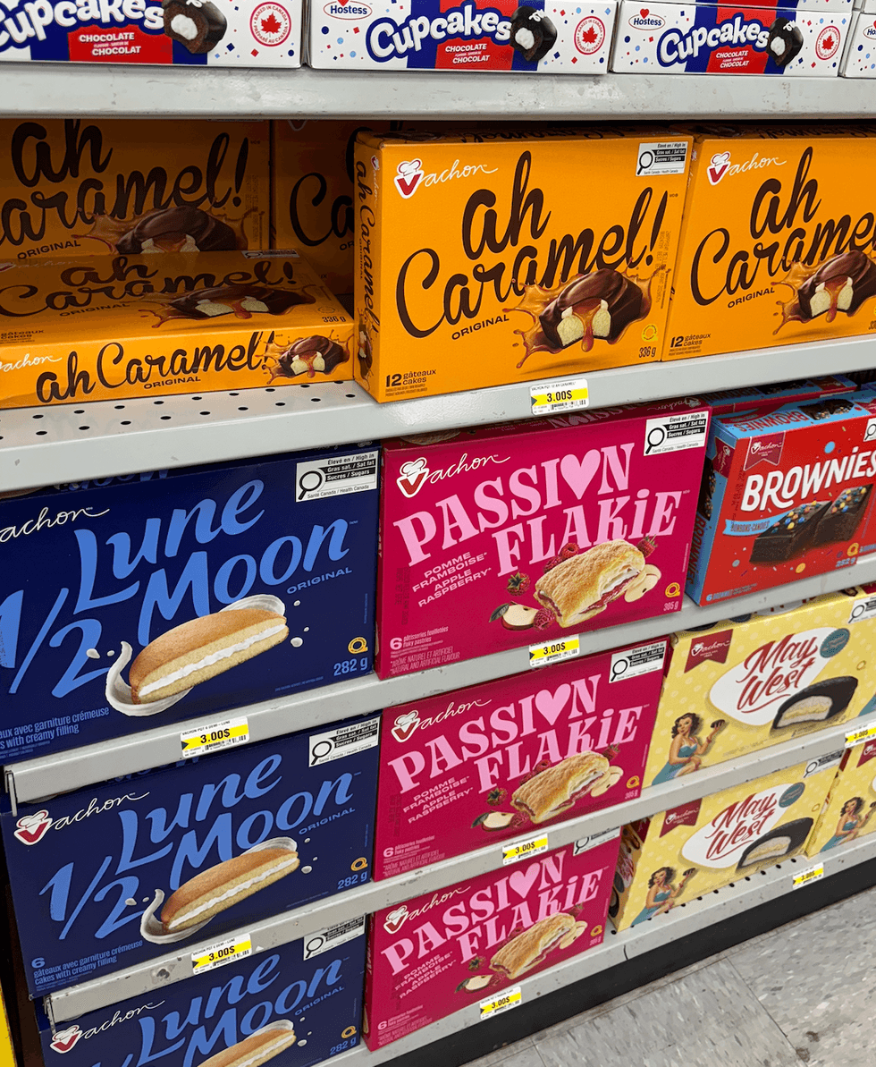 Petits g\u00e2teaux Vachon (ah caramel!) sur les tablettes du Dollarama.