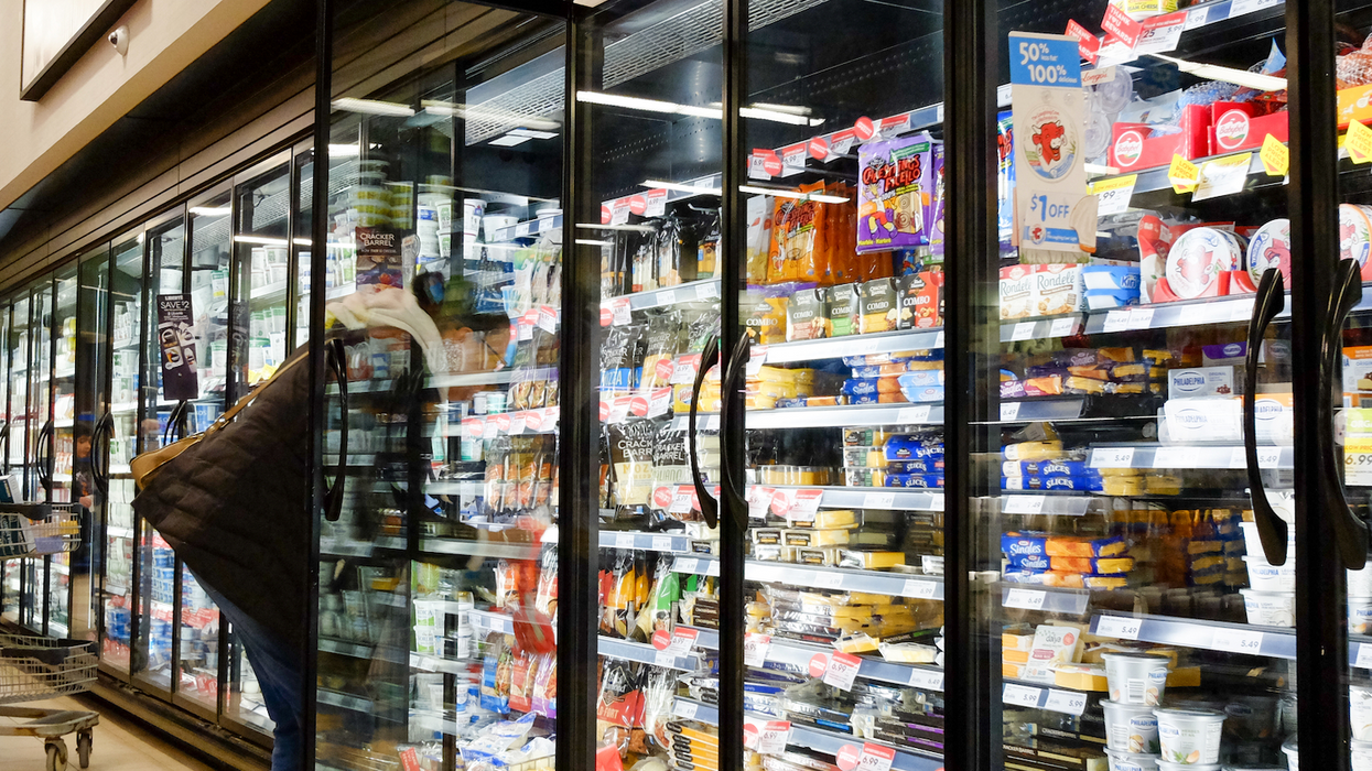 Réfrigérateur d'épicerie.