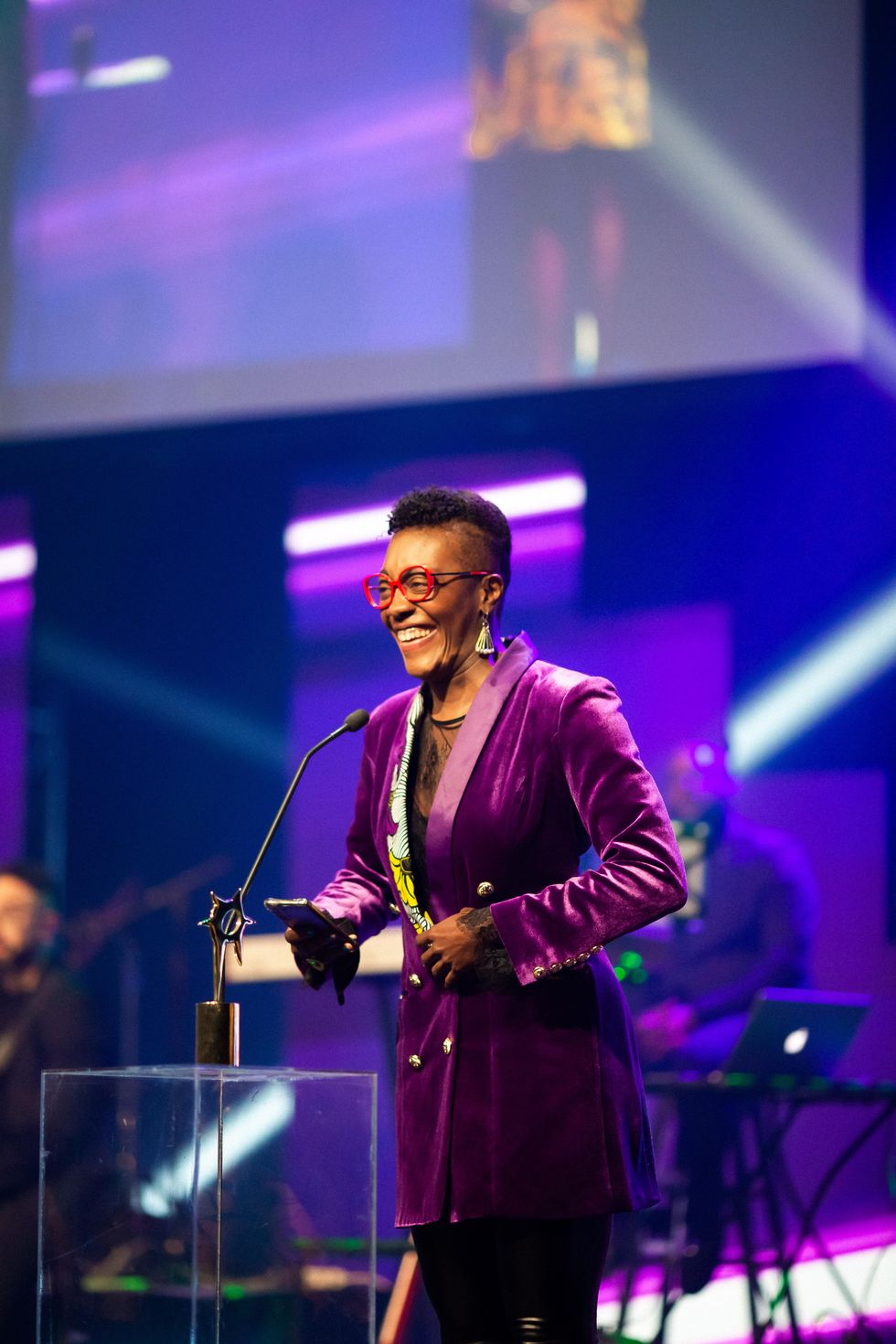 Rhodnie D\u00e9sir est nomm\u00e9e danseuse de l'ann\u00e9e au Gala Dynastie.