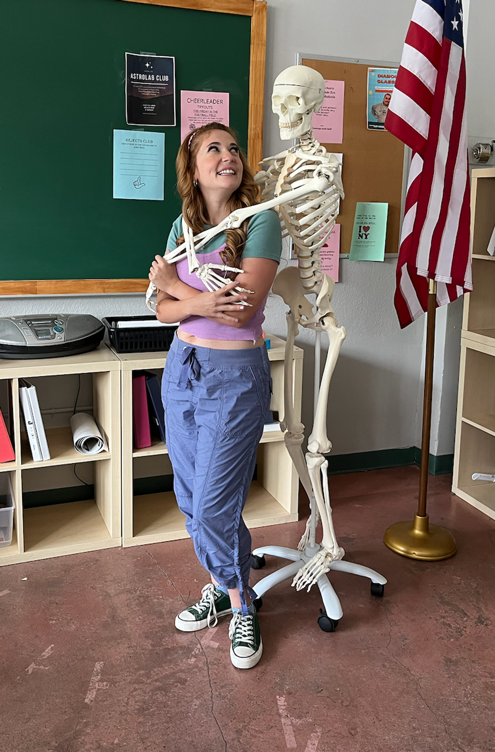 Rosalie Vaillancourt sur le plateau de Compl\u00e8tement Lyc\u00e9e.