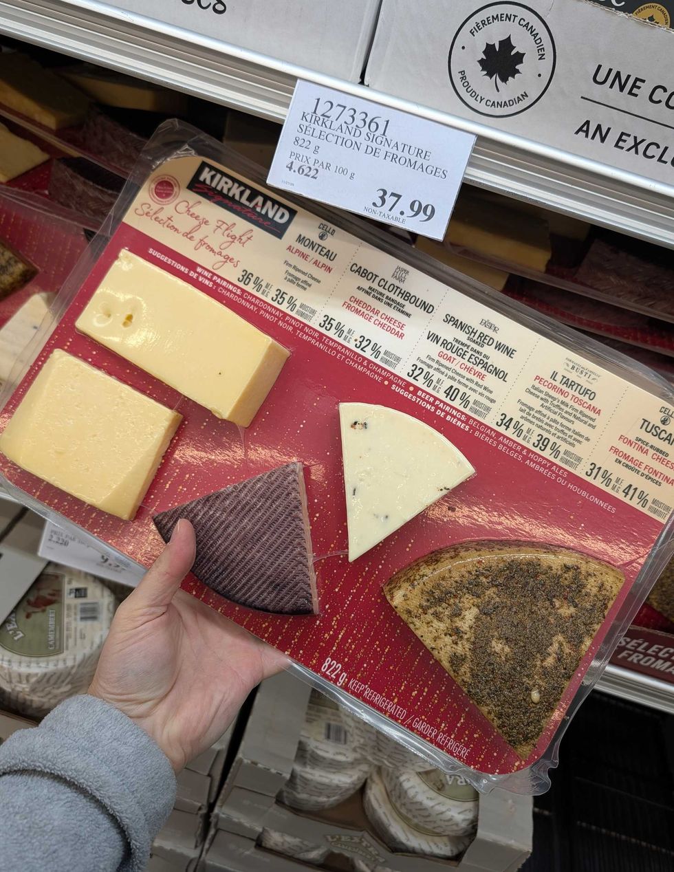 S\u00e9lection de fromages de la marque Kirkland.