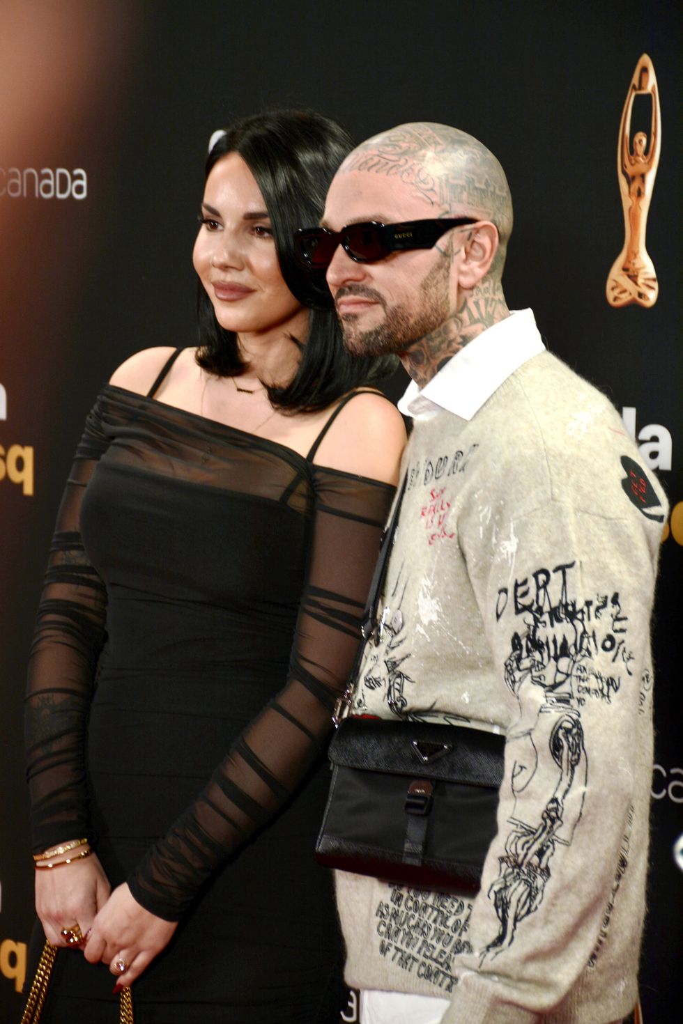 Souldia et sa femme Anne sur le tapis rouge au Gala de l'ADISQ 2024.