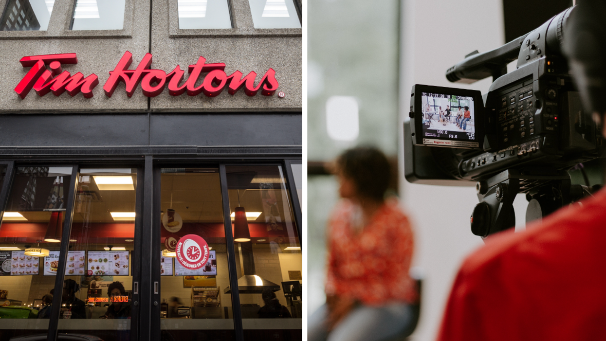 Tim Hortons. Droite : Tournage.
