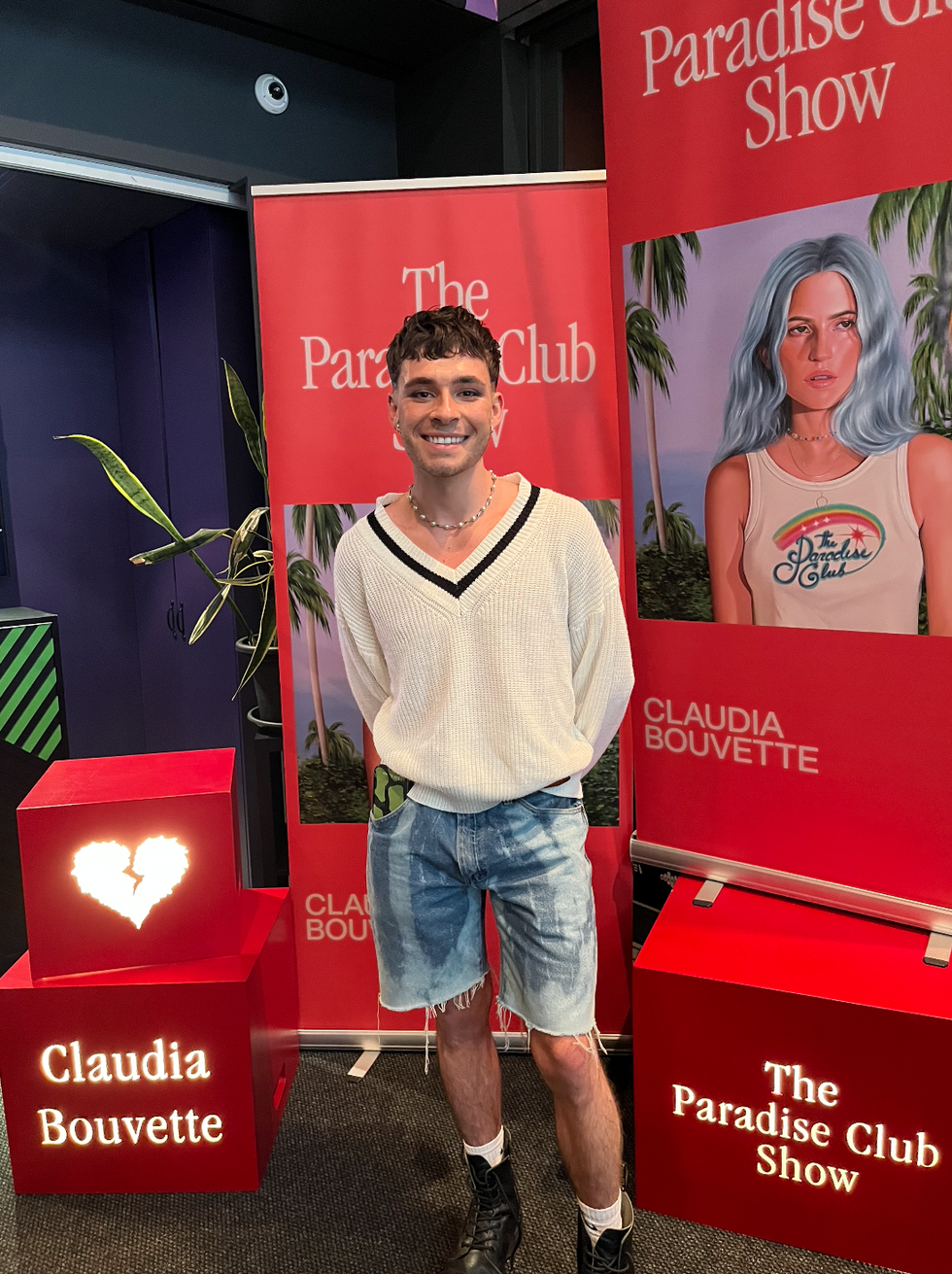 Tom-\u00c9liot Girard de La Voix 8.