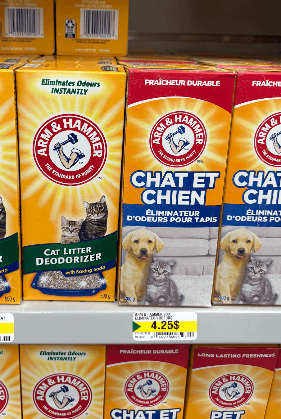\u00c9liminateur d'odeurs Arm & Hammer sur les tablettes du Dollarama.