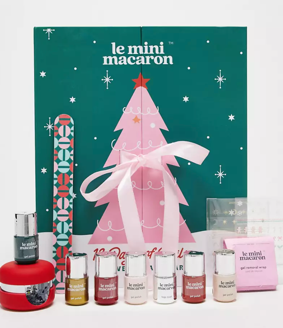 \u200b12 jours de vernis gel, le mini macaron