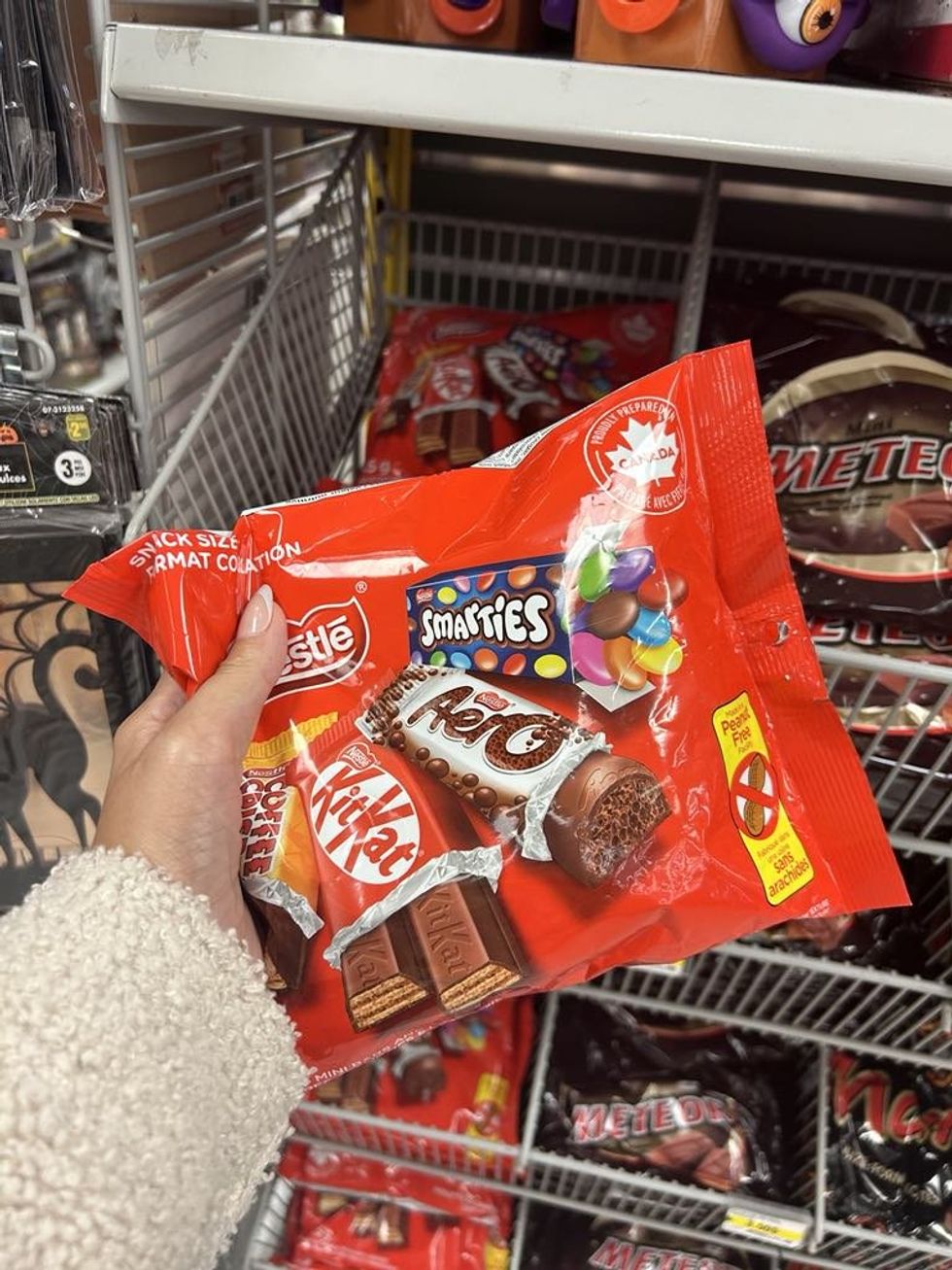 \u200bBarres de chocolat Nestl\u00e9 - Format collation.