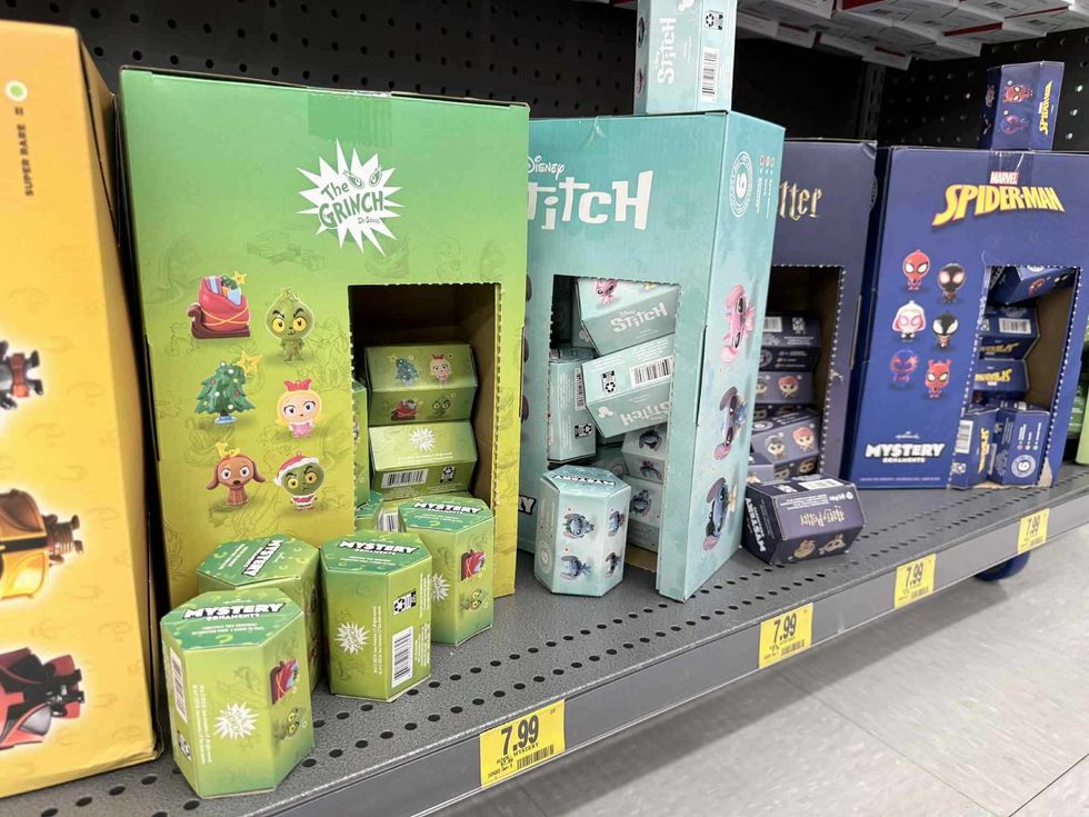 \u200bBo\u00eetes myst\u00e8res sous license en vente au Tigre G\u00e9ant pour 7,99 $.