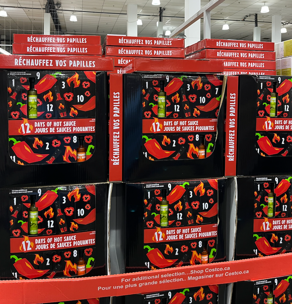 \u200bCalendrier de l'avent de sauces piquantes chez Costco.