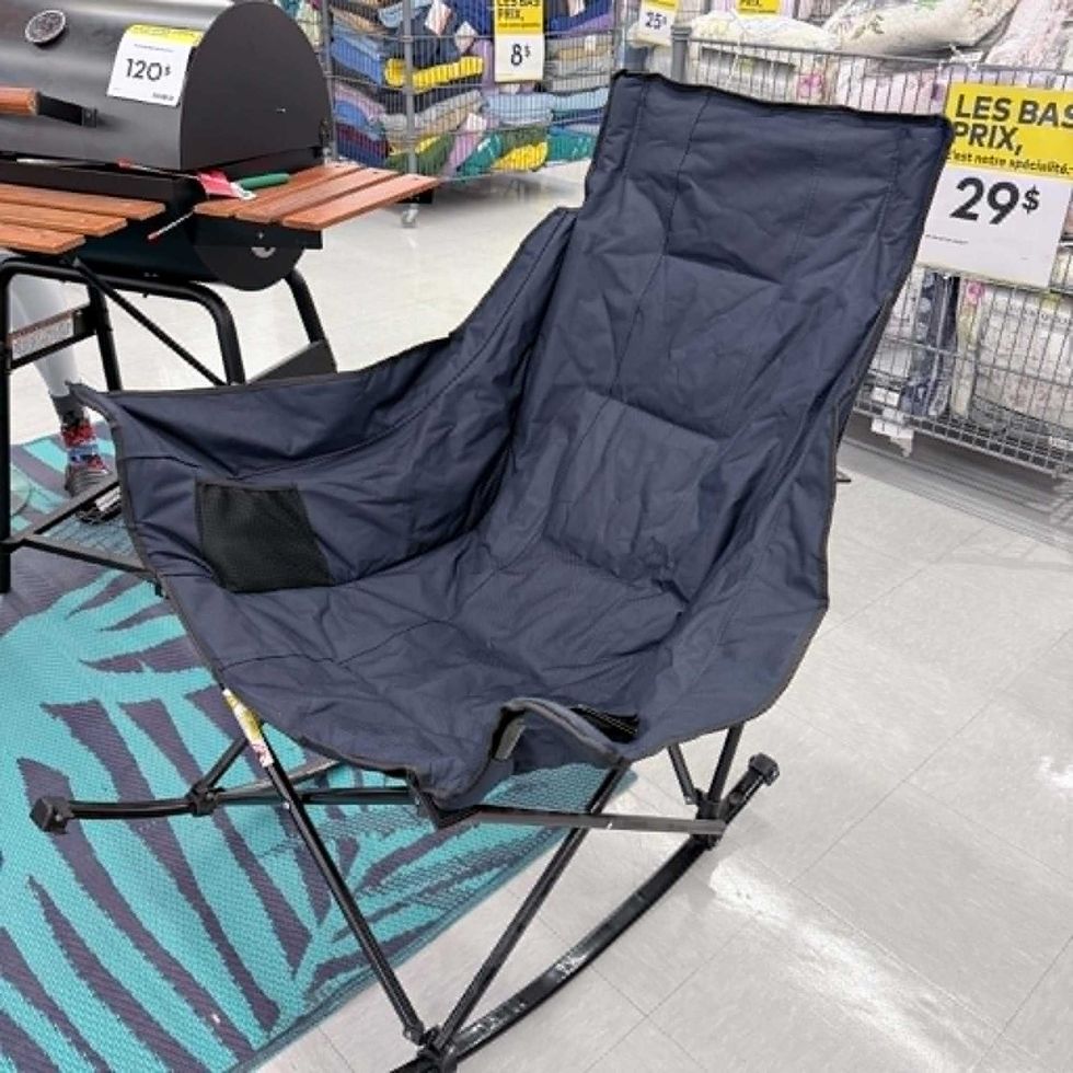 \u200bChaise ber\u00e7ante de camping en vente au Tigre G\u00e9ant pour 65 $.