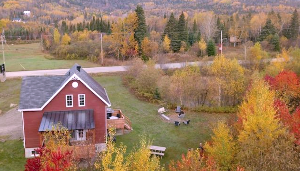 \u200bChalet \u00e0 louer \u00e0 Petite-Rivi\u00e8re-Saint-Fran\u00e7ois sur Chalets au Qu\u00e9bec.