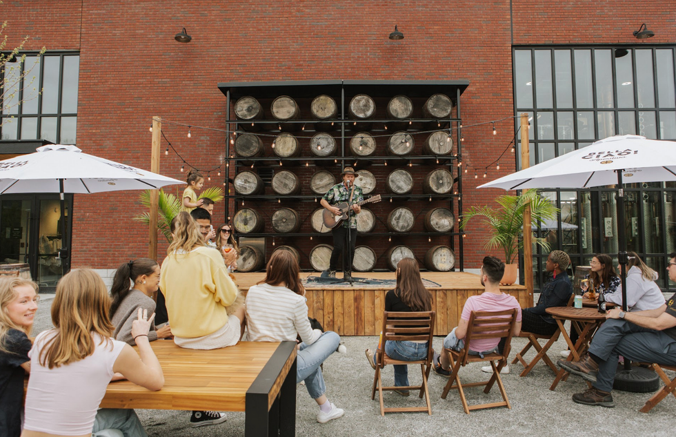 \u200bLa Terrasse du Square.