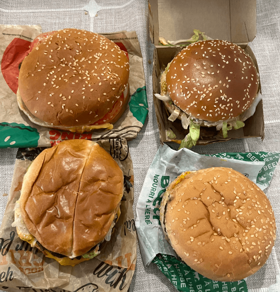 \u200bLes quatre burgers utilis\u00e9s pour le grand test.