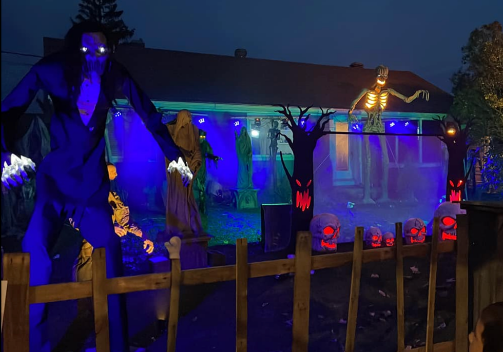 \u200bMaison hant\u00e9e Les \u00e2mes maudites.