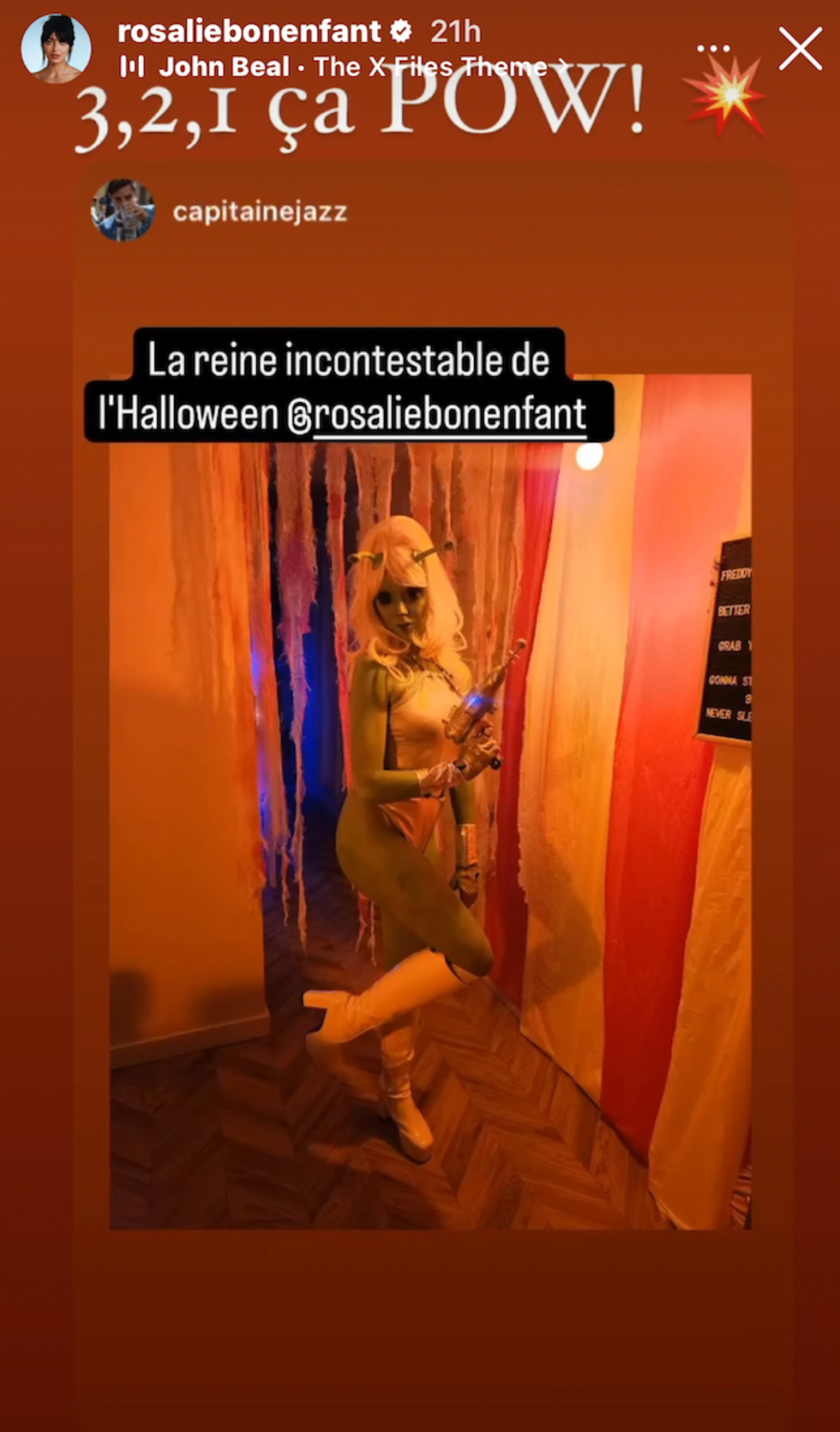 \u200bRosalie Bonenfant costum\u00e9e en extraterrestre pour l'Halloween.