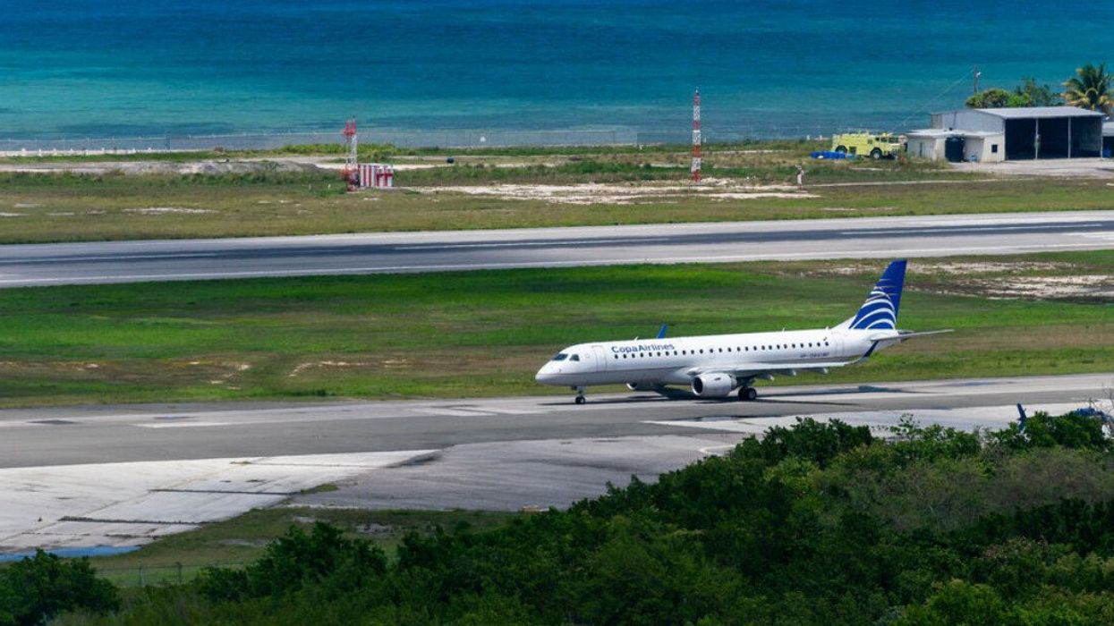 Un avion de CopaAirlines à l'aéroport de Montego Bay en Jamaïque.