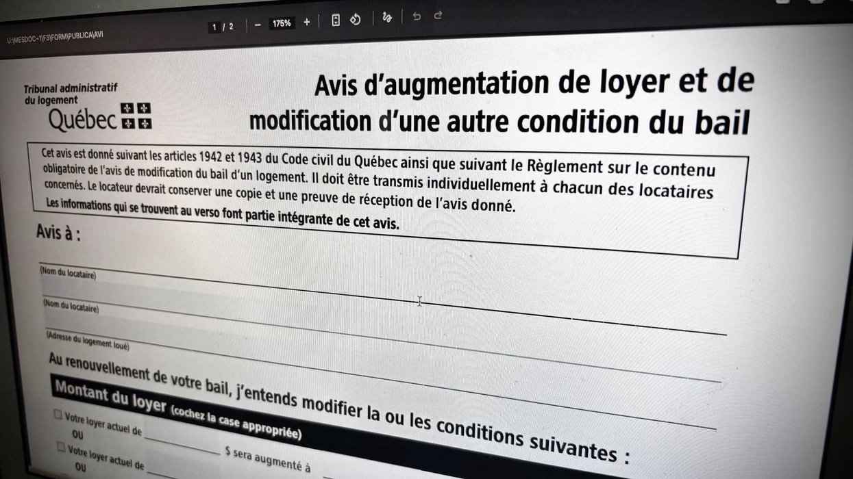 Un avis d'augmentation vierge.