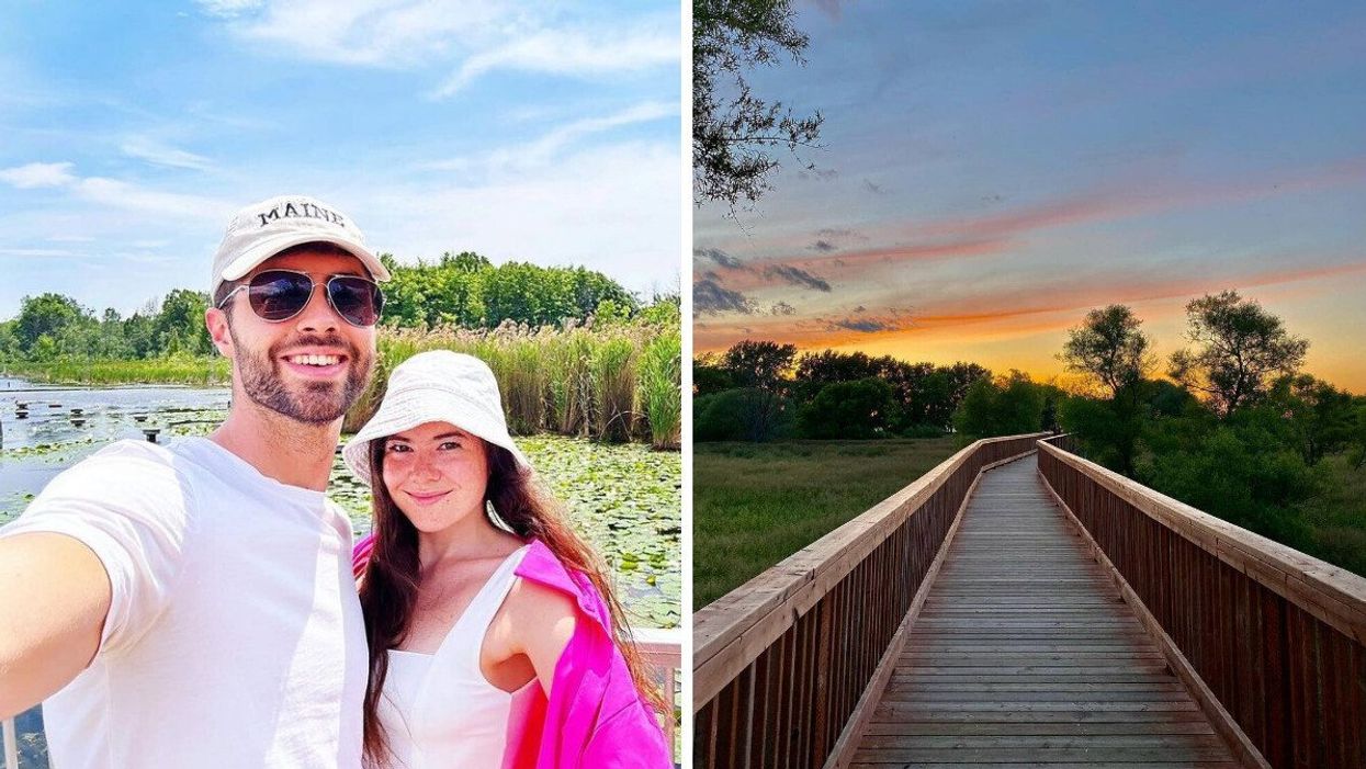 Un couple souriant devant un marais. Droite : Une passerelle au crépuscule.