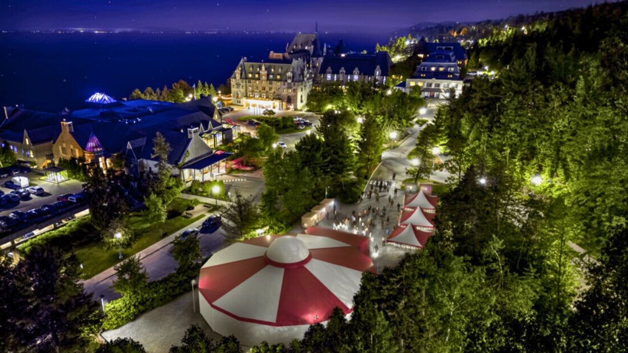 Un spectacle de cirque suspendu entre mer et montagnes aura lieu cet été à 1 h 50 de Québec