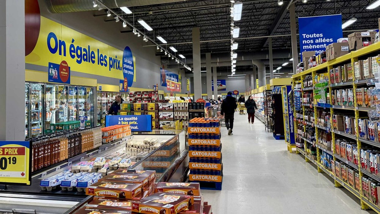 Une allée d'épicerie Maxi.