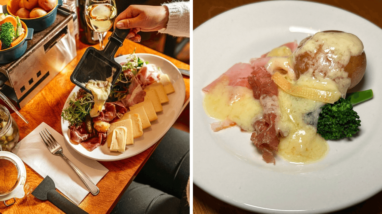 Une assiette de raclette. Droite : Un plat avec du fromage fondu.