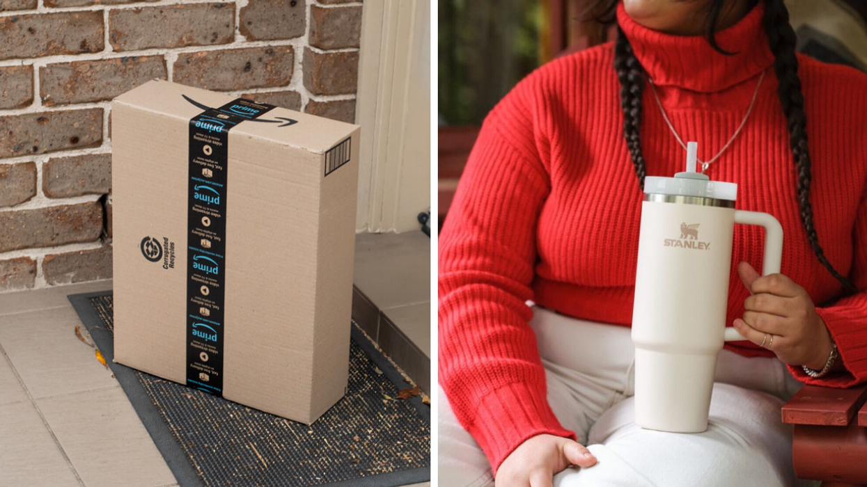 Une boîte Amazon. Droite : Un gobelet Stanley cup.
