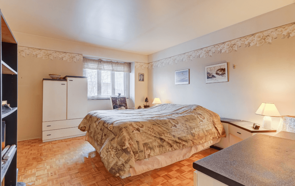 Une chambre.