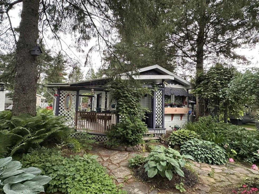 Une maison mobile.