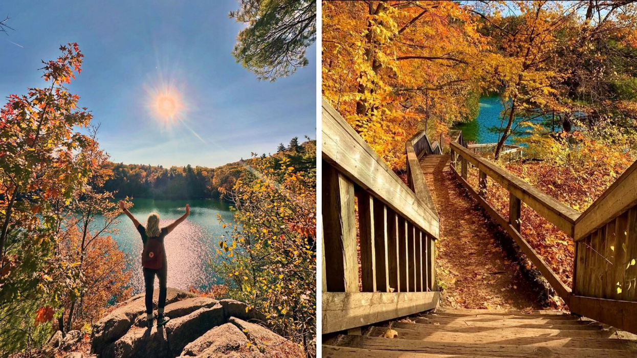 Une personne devant le lac Pink à Gatineau. Droite : Des escaliers sentier du lac Pink au parc de la Gatineau.