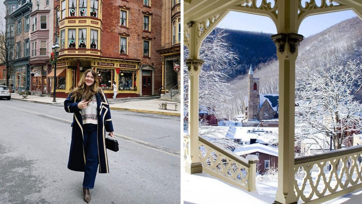 Une personne devant les bâtiments de Jim Thorpe en Pennsylvanie. Droite : La ville de Jin Thorpe couverte de neige en hiver.