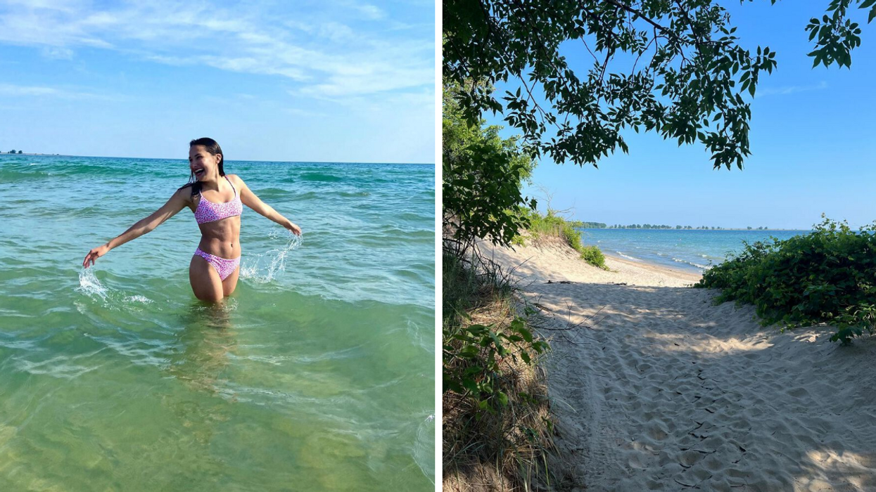 Une personne qui se baigne à la plage de Wolfe Island en Ontario. Droite : La plage de Wolfe Island en Ontario.