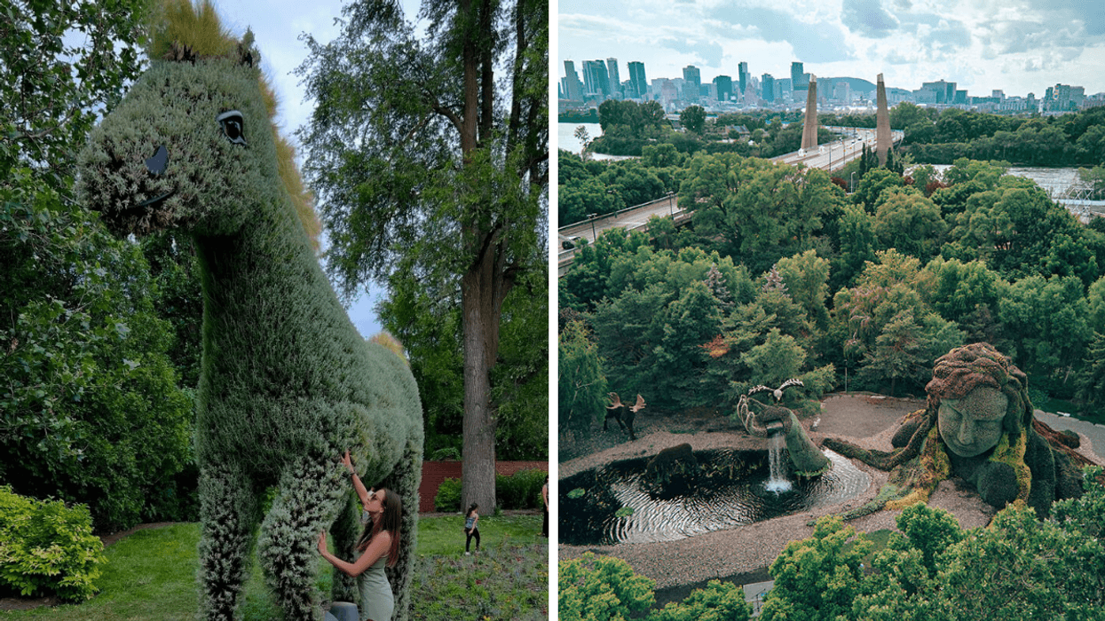 Une personnes près d'une sculpture de verdure en forme de cheval. Droite : La Terre Mère aux Jardins des Floralies du parc Jean-Drapeau.
