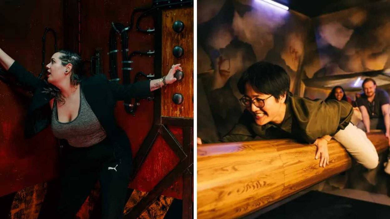 Une salle de l'expérience de Prison Island. Droite : Une salle physique de l'expérience de Prison Island.