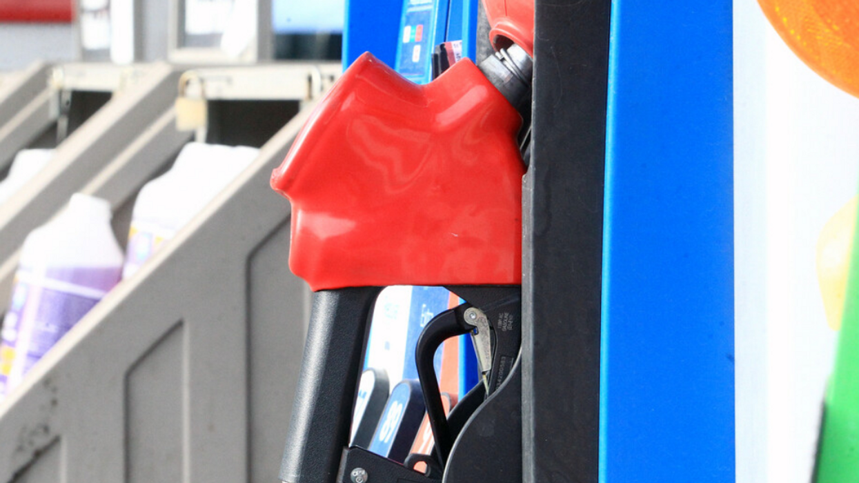 Une station-service.