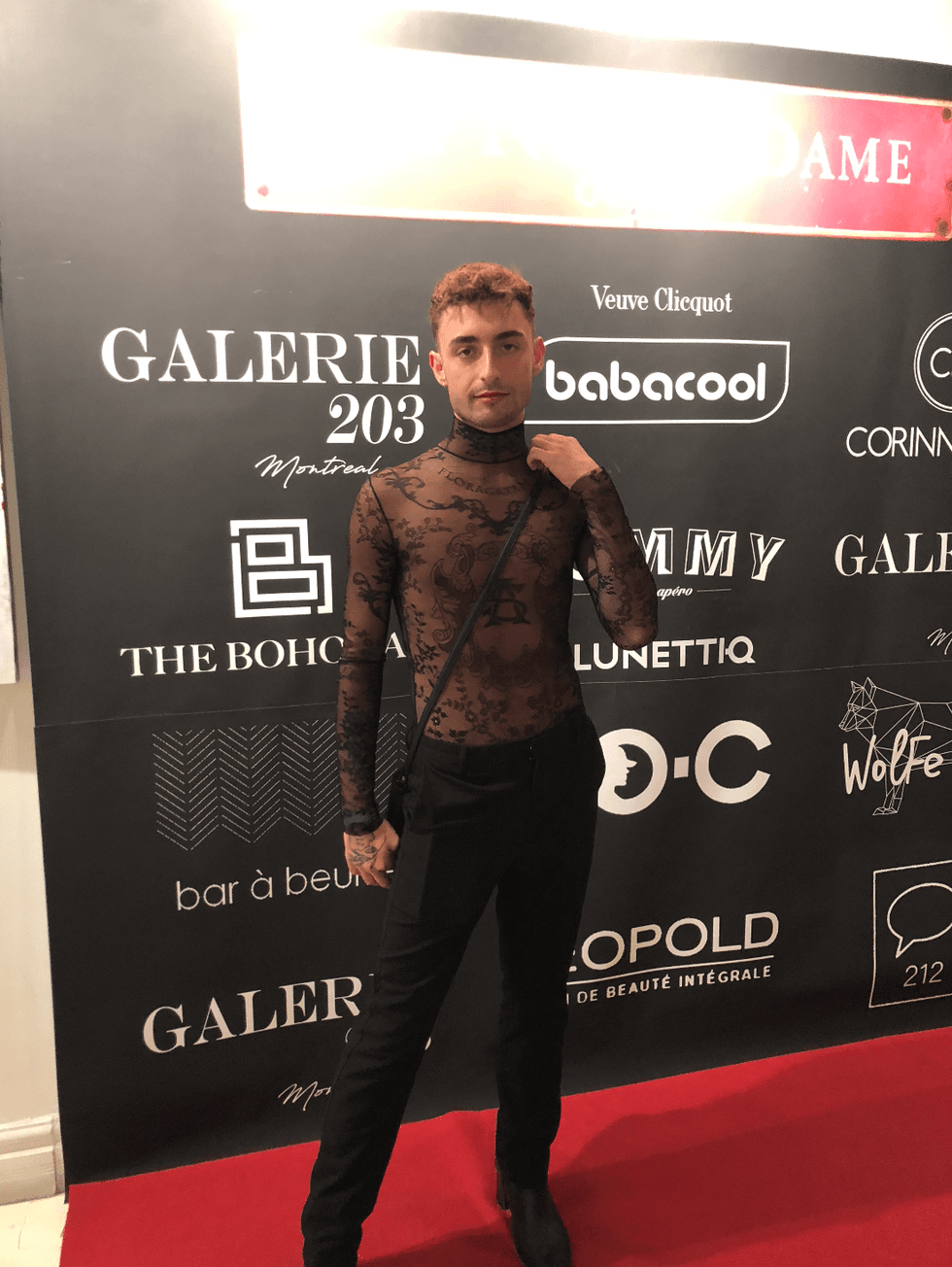 Zo\u00e9 Duval \u00e0 la soir\u00e9e d'Hugo Renzo.